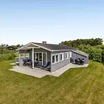 Holiday home Evalotte - 600m From The Sea By Interhome Lakolk