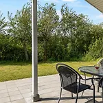 Holiday home Evalotte - 600m From The Sea By Interhome
